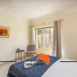 #273 2br Bicos Location *