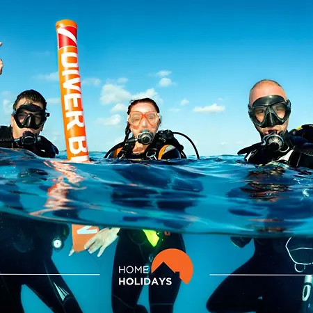 #273 T2 Bicos Flat M By Holidays Appartement *